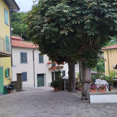 Casa Africo Con Vista Prataccio Exterior foto